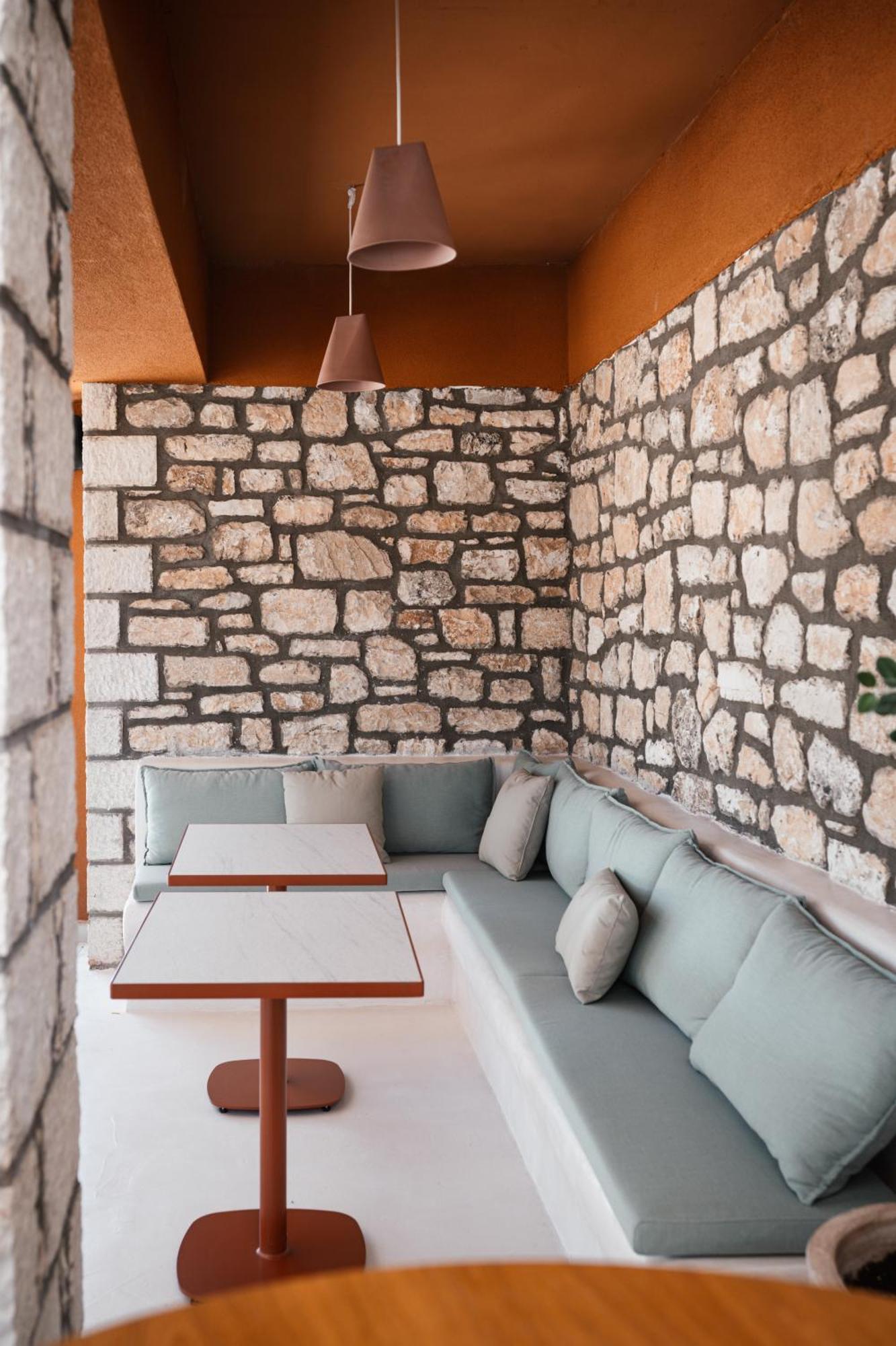 Trinity Design Suites Valanidorachi Buitenkant foto