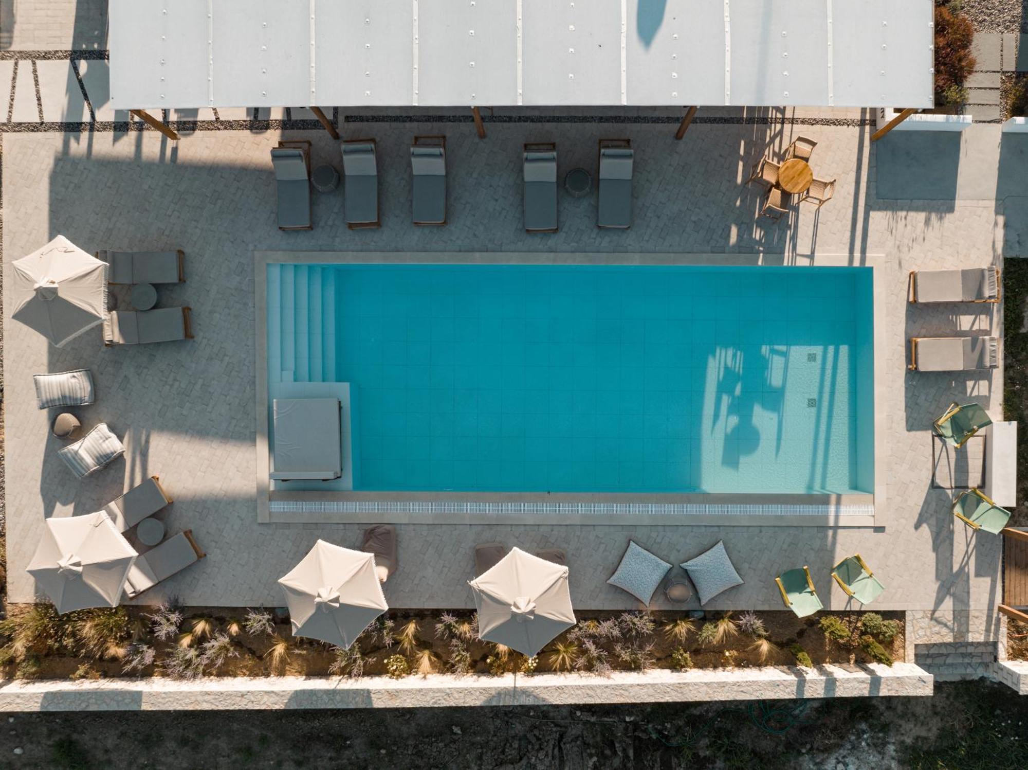 Trinity Design Suites Valanidorachi Buitenkant foto