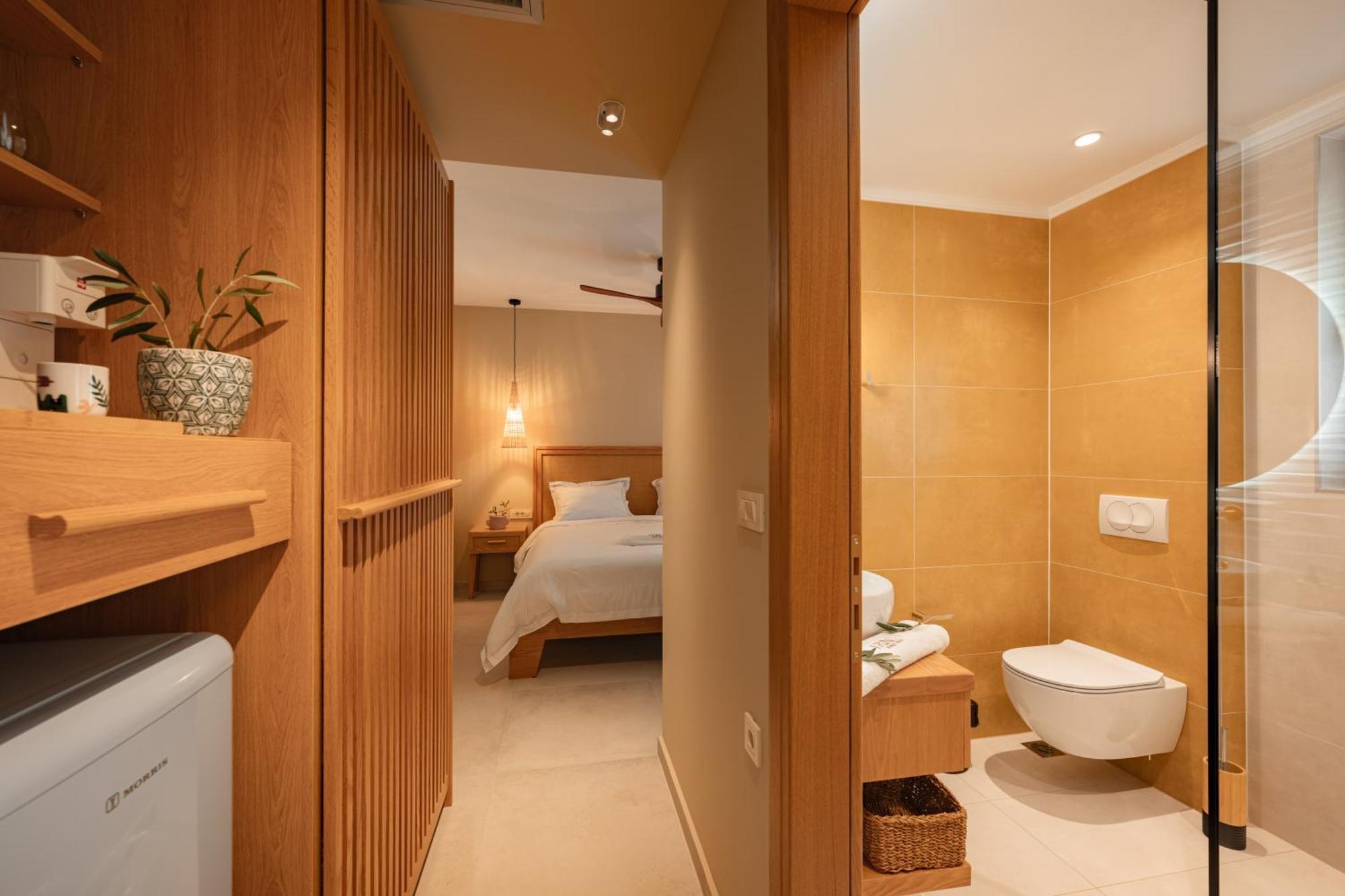 Trinity Design Suites Valanidorachi Buitenkant foto
