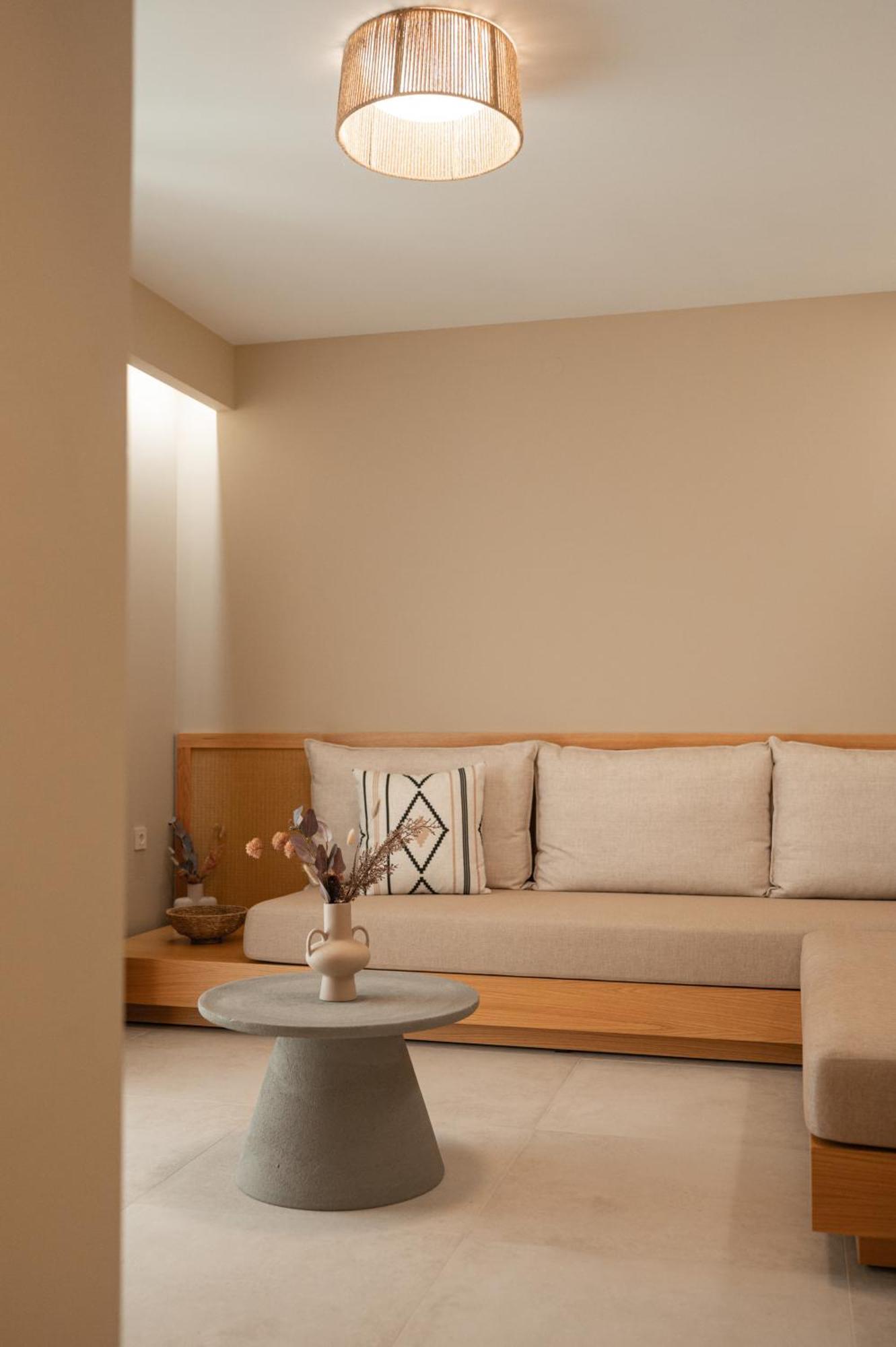 Trinity Design Suites Valanidorachi Buitenkant foto