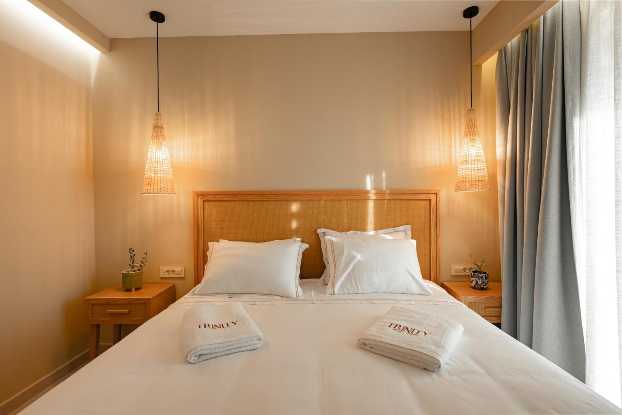 Trinity Design Suites Valanidorachi Buitenkant foto