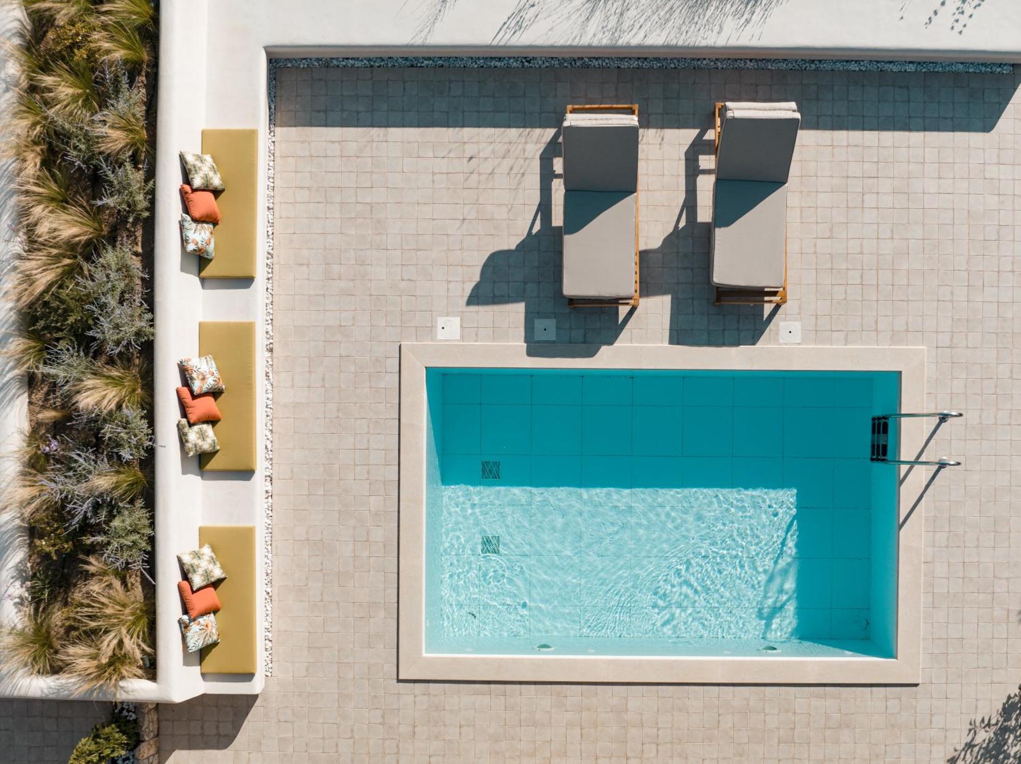 Trinity Design Suites Valanidorachi Buitenkant foto